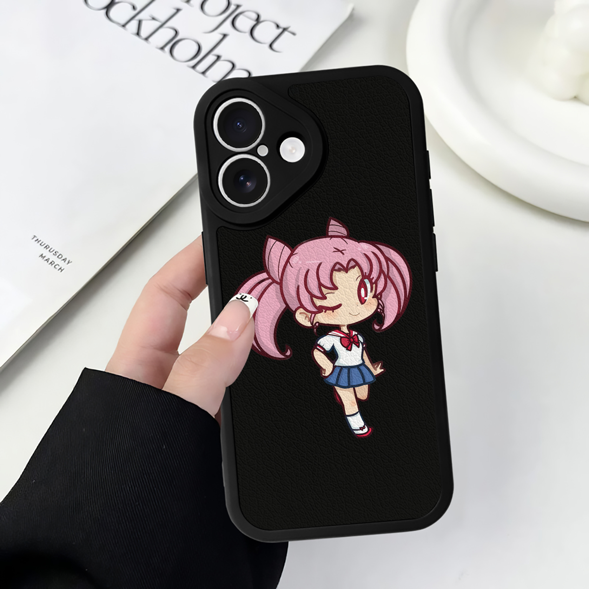 （画像用） 美少女戦士セーラームーン ちびうさ Sailor Moon Chibiusa Tsukino Usagi Small Lady Serenity 【iPhone 16シリーズ対応】シリコンスマホケース（レザー調） 材質：シリコン